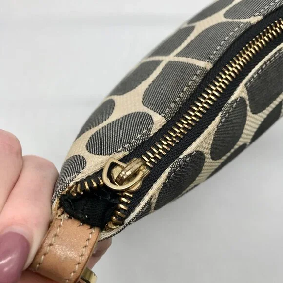 Kate Spade Gray Canvas Vintage Geometric Print Shoulder Bag - Picture 11 of 11